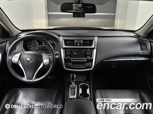 Nissan Altima 2018 — photo 7
