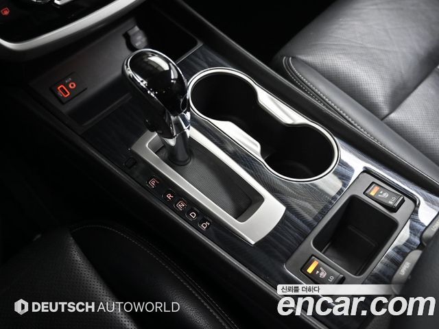 Nissan Altima 2018 — photo 9