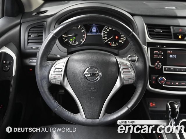 Nissan Altima 2018 — photo 13