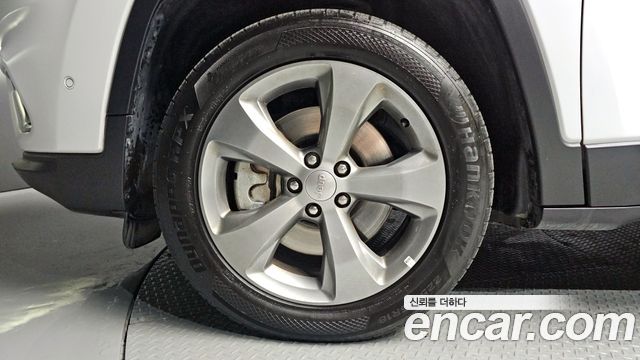 Jeep Cherokee 2020 — photo 5