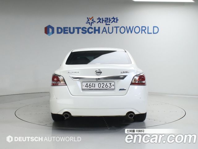 Nissan Altima 2016 — photo 4