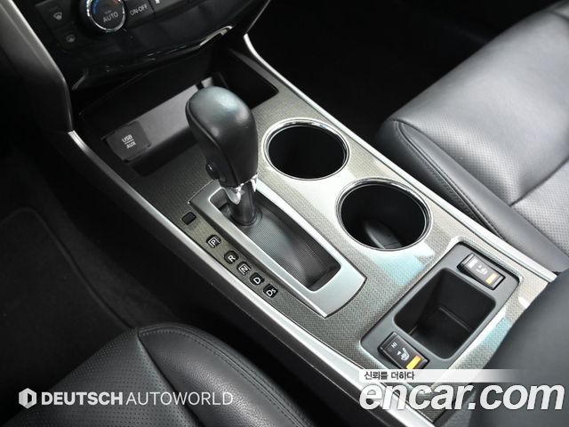 Nissan Altima 2016 — photo 9
