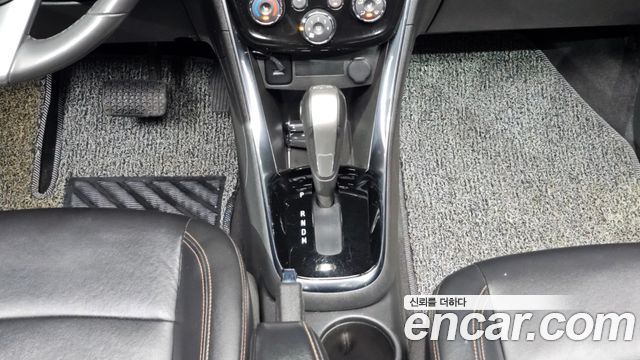 Chevrolet Korea Trax 2018 — photo 9