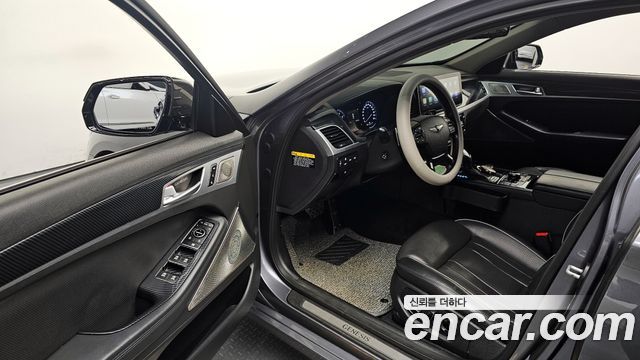 Hyundai Genesis 2014 — photo 11