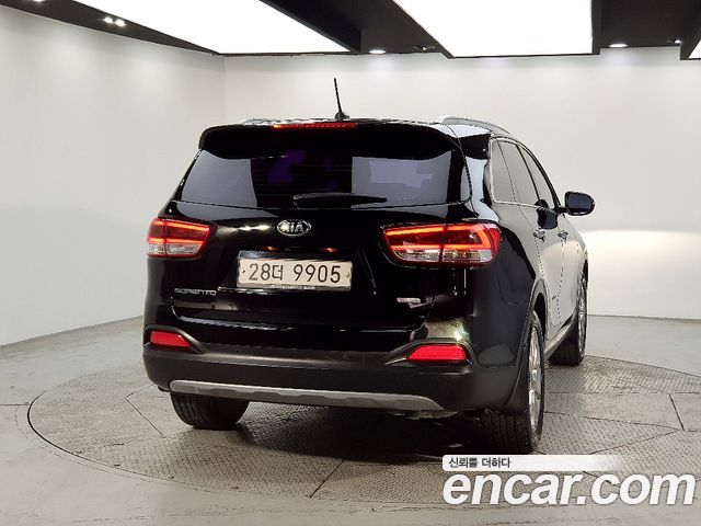 Kia Sorento 2015 — photo 4