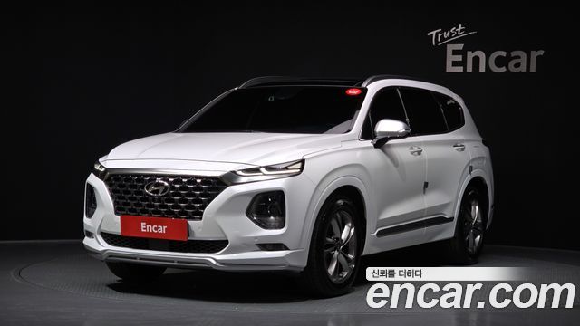 Hyundai Santafe 2019 — photo 1