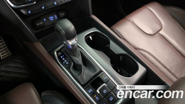 Hyundai Santafe 2019 — photo 9