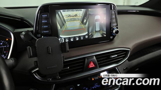 Hyundai Santafe 2019 — photo 15