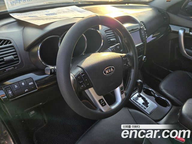 Kia Sorento 2012 — photo 7
