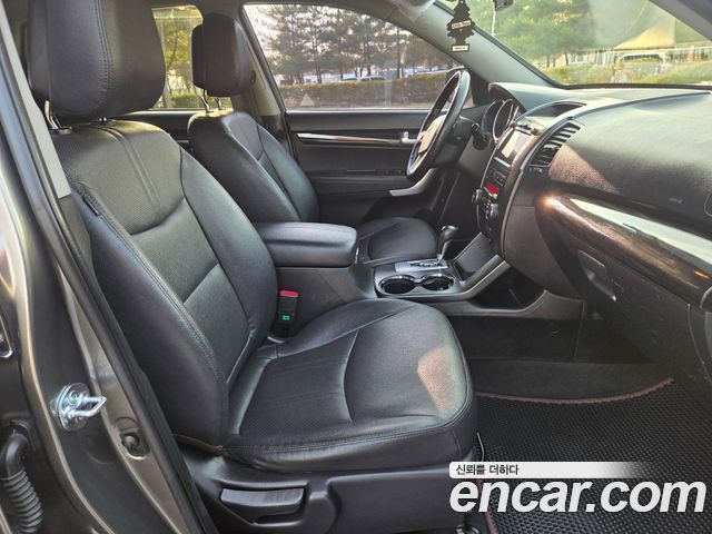 Kia Sorento 2012 — photo 12