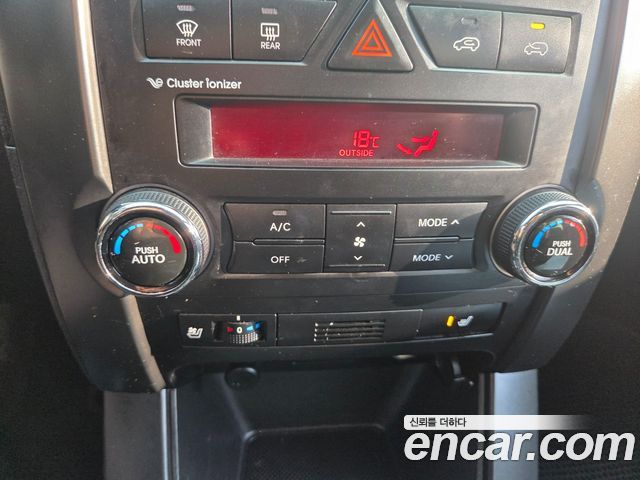 Kia Sorento 2012 — photo 17
