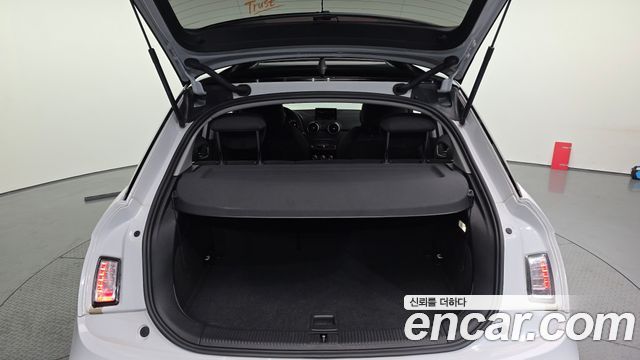 Audi A1 2015 — photo 20