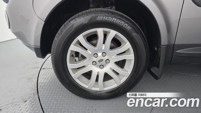 Land Rover Freelander 2010 — photo 5