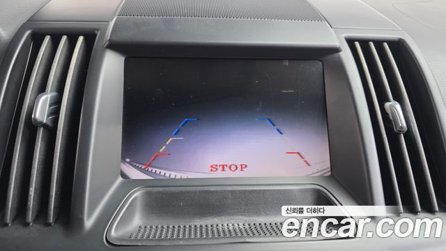 Land Rover Freelander 2010 — photo 17