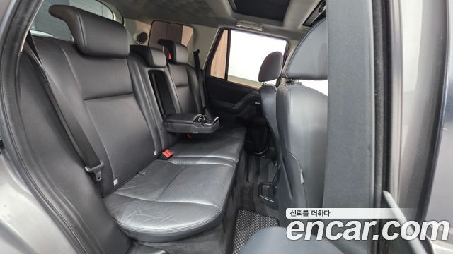 Land Rover Freelander 2010 — photo 19