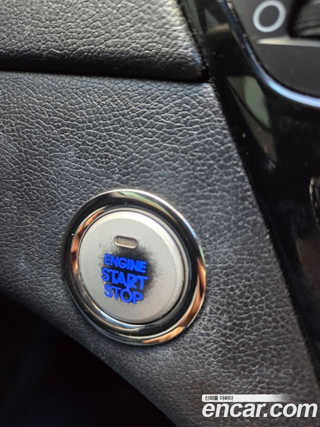 Hyundai Sonata 2010 — photo 17