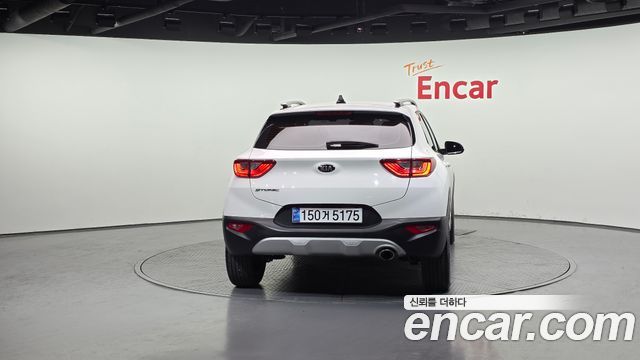 Kia Stonic 2019 — photo 4