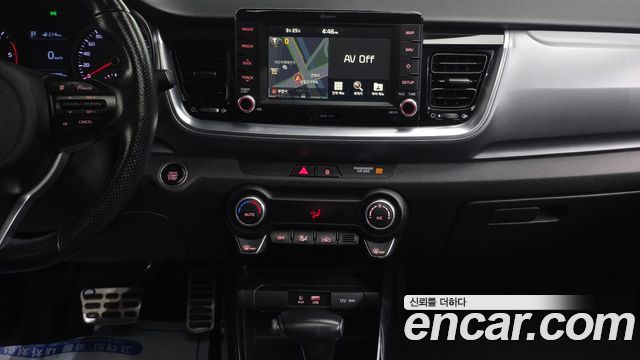 Kia Stonic 2019 — photo 14