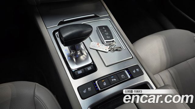 Genesis G80 2020 — photo 9