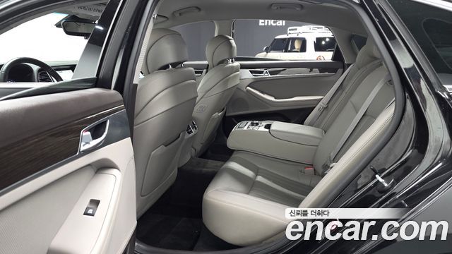 Genesis G80 2020 — photo 12