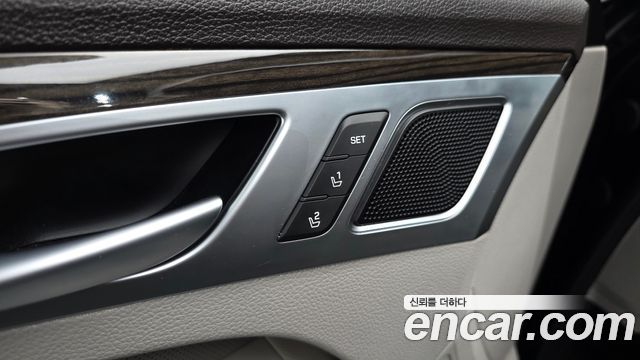 Genesis G80 2020 — photo 17
