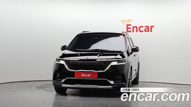 Kia Canival 2021 — photo 3