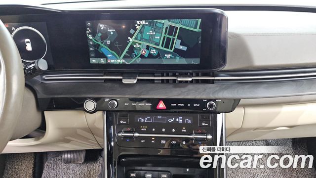 Kia Canival 2021 — photo 14