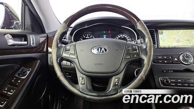 Kia K7 2015 — photo 13