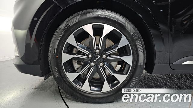 Kia Canival 2022 — photo 5
