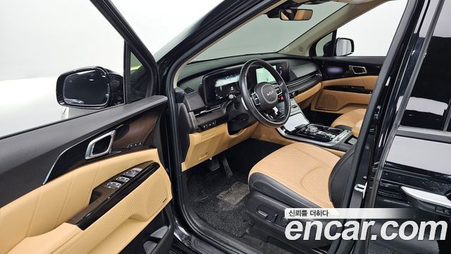 Kia Canival 2022 — photo 10