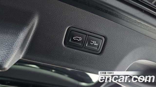 Kia Canival 2022 — photo 19