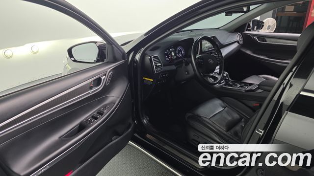 Hyundai Grandeur 2018 — photo 11