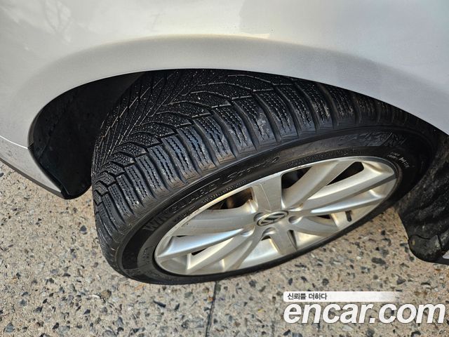 Volkswagen Passat 2011 — photo 6