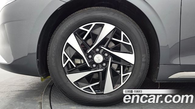 Hyundai Grandeur 2023 — photo 5
