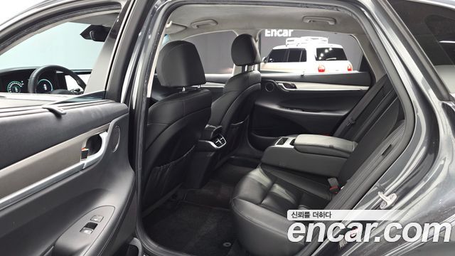 Hyundai Grandeur 2023 — photo 12
