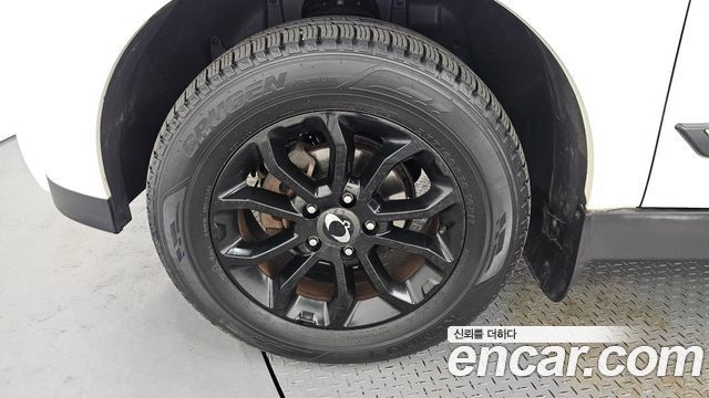 KG Mobility KORANDO 2017 — photo 5