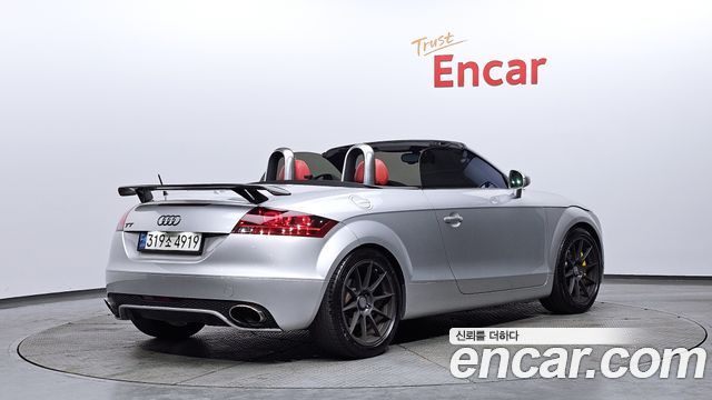 Audi TT 2008 — photo 2
