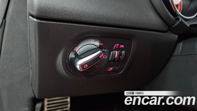 Audi TT 2008 — photo 12