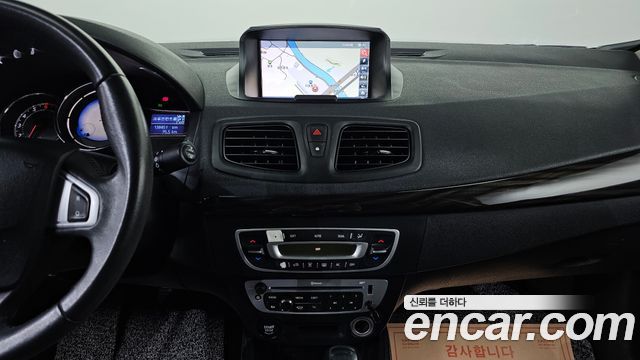 Renault Korea SM3 2014 — photo 17