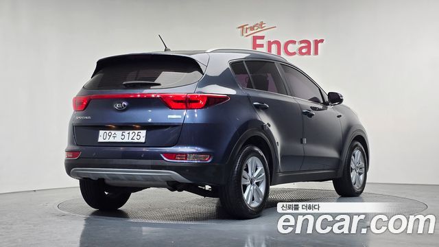 Kia Sportage 2018 — photo 2