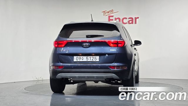Kia Sportage 2018 — photo 4