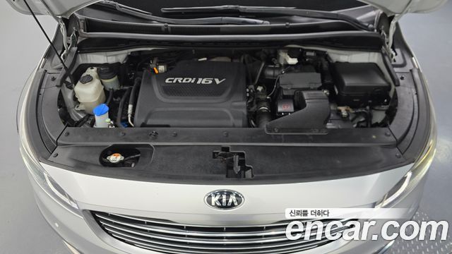 Kia Canival 2015 — photo 6