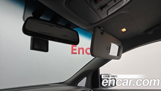 Kia Canival 2015 — photo 20