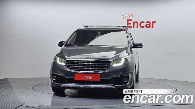 Kia Canival 2018 — photo 3