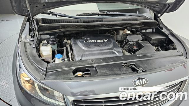 Kia Canival 2018 — photo 6