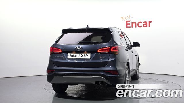 Hyundai Santafe 2017 — photo 4