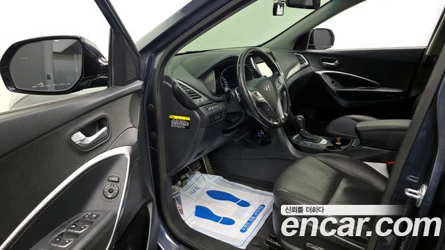 Hyundai Santafe 2017 — photo 10