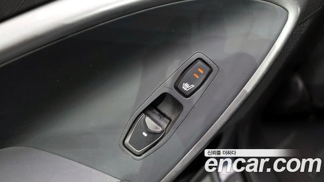 Hyundai Santafe 2017 — photo 19