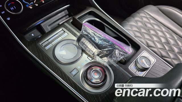Genesis GV80 2021 — photo 9
