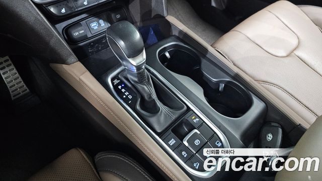 Hyundai Santafe 2019 — photo 9